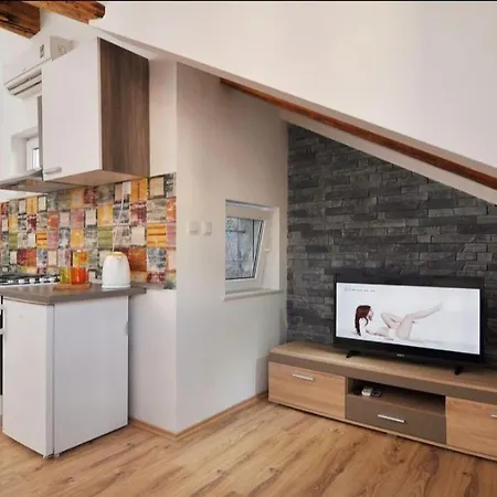 Gabriela Center Apartment